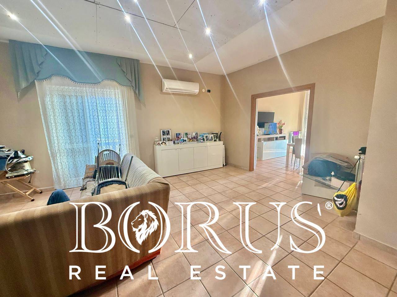 Appartamento in vendita a Castel Volturno, Fronte Villaggio Coppola