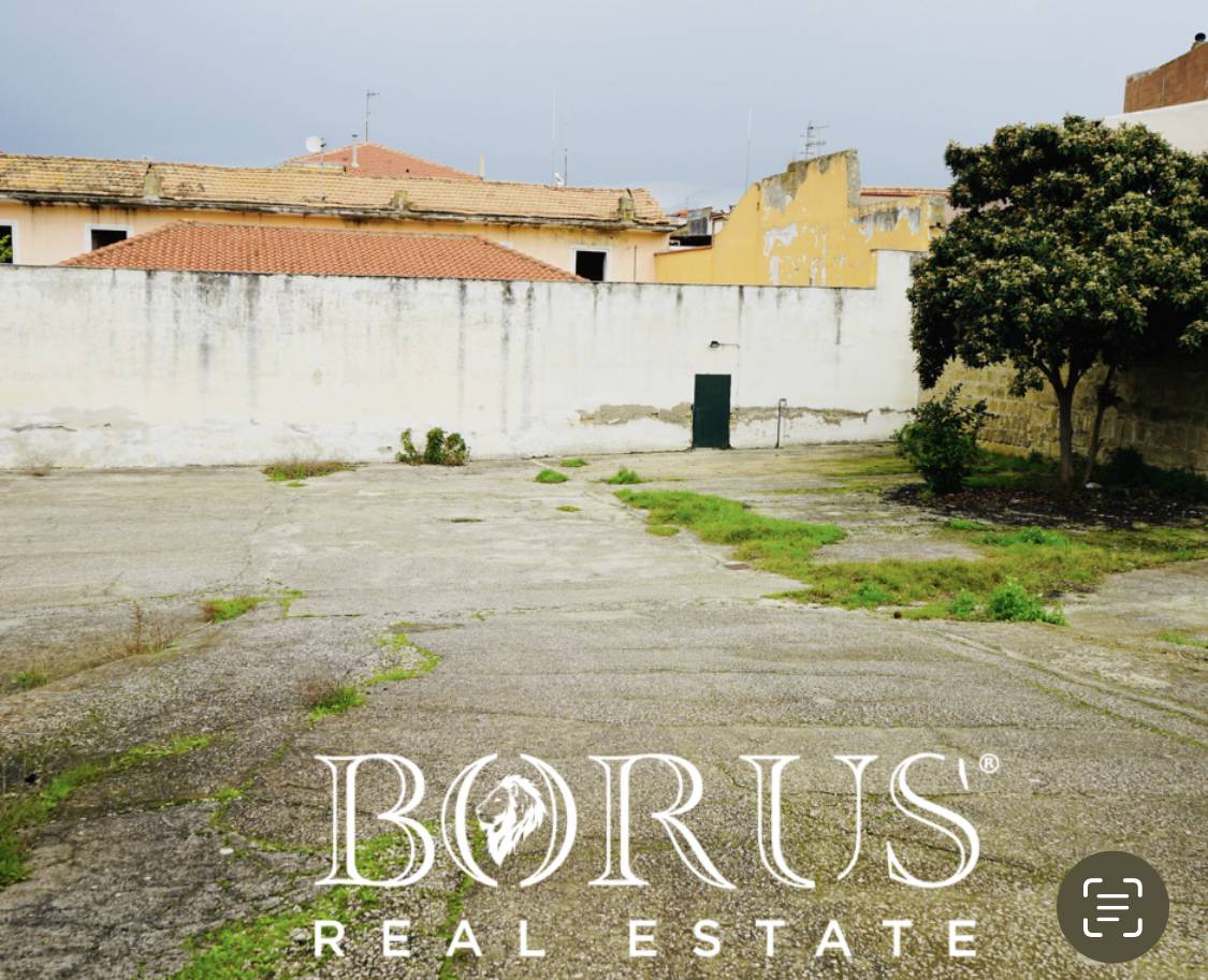 Locale commerciale in affitto a San Cipriano d'Aversa