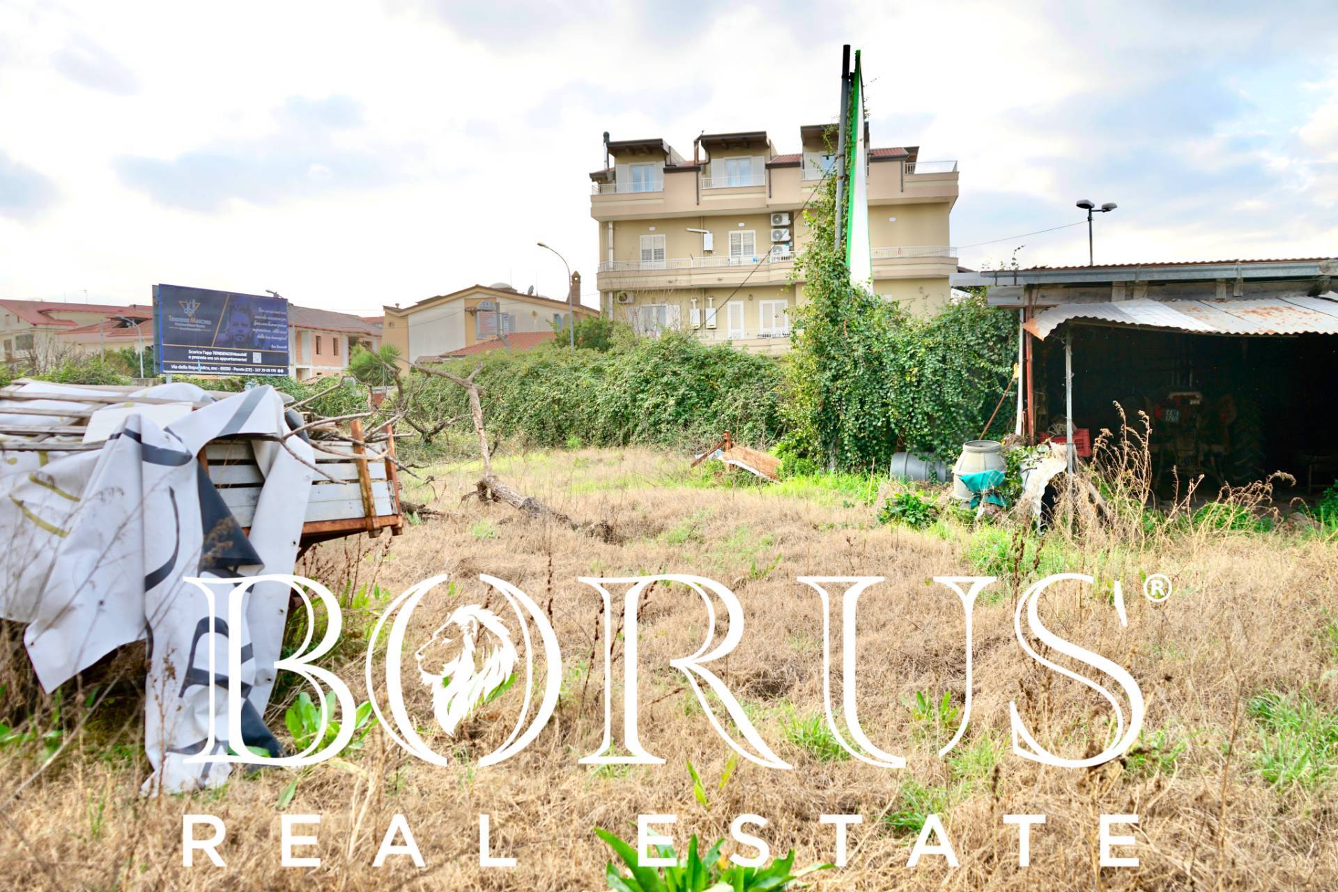 Terreno edificabile in affitto a Trentola-Ducenta