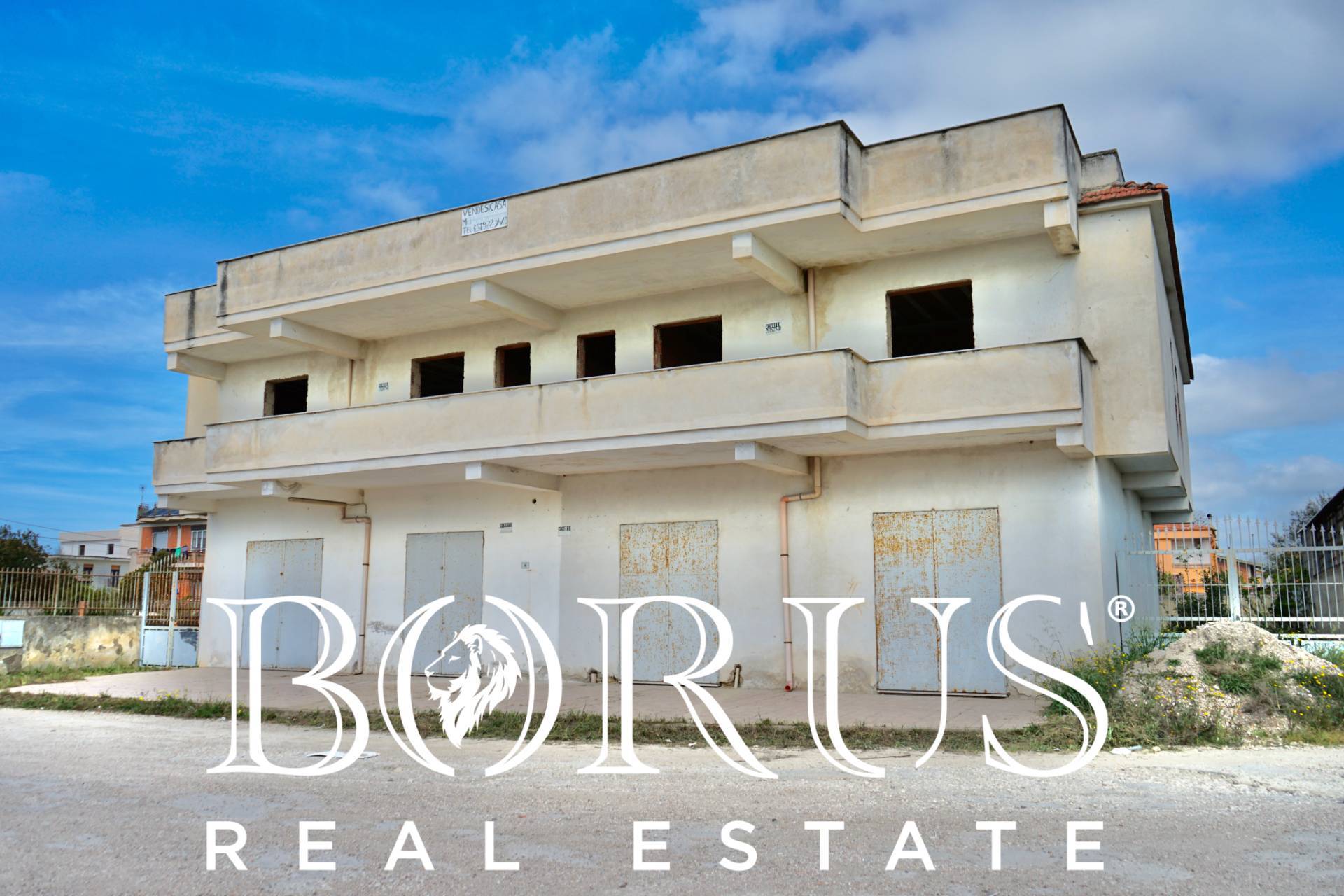 Casa singola in vendita a Castel Volturno, Villaggio Coppola