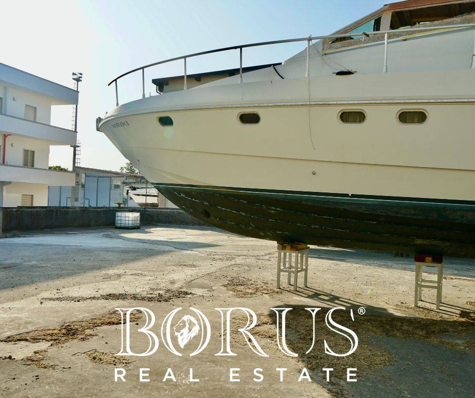 Terreno edificabile in affitto a Castel Volturno