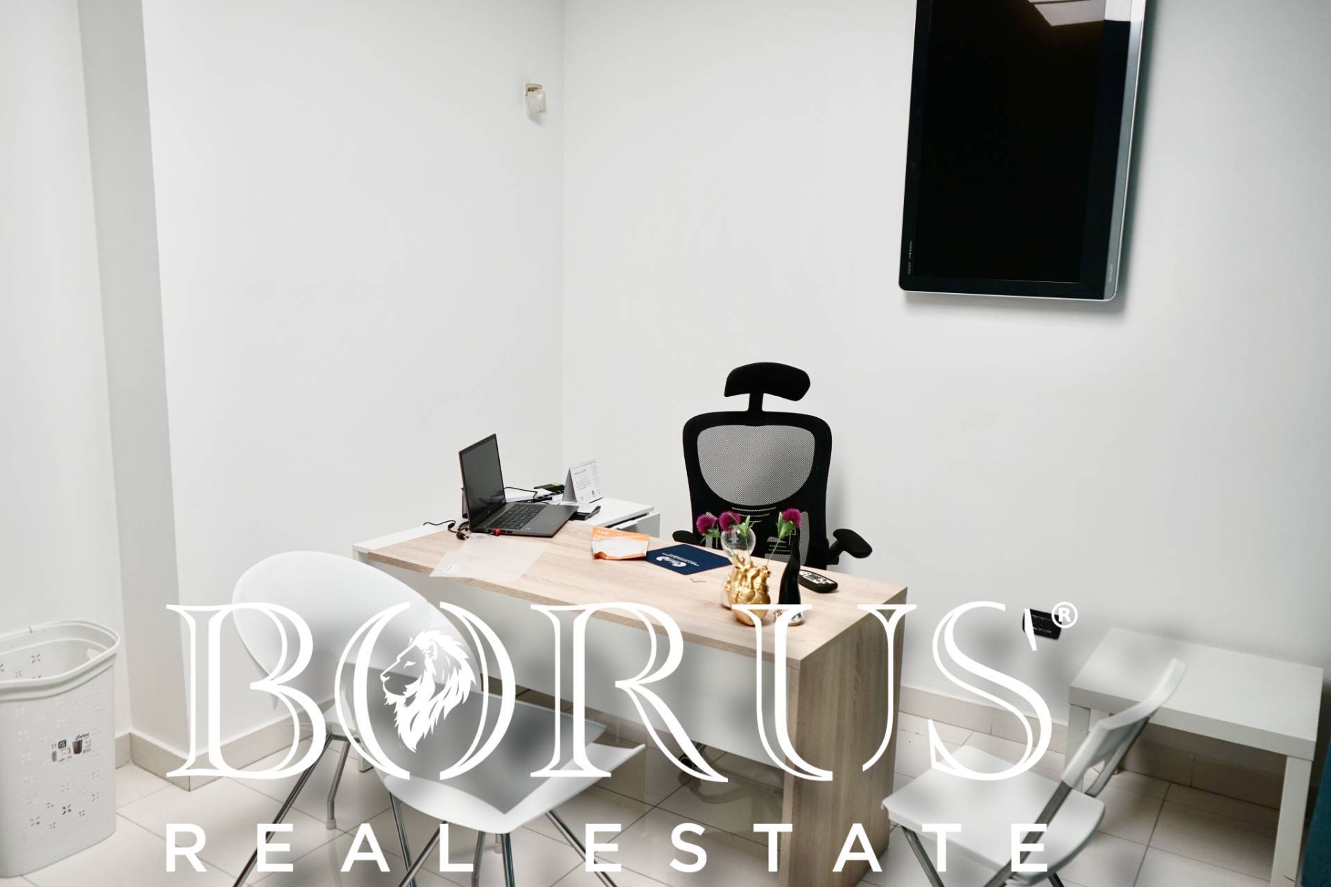 Studio/Ufficio in affitto a Trentola-Ducenta