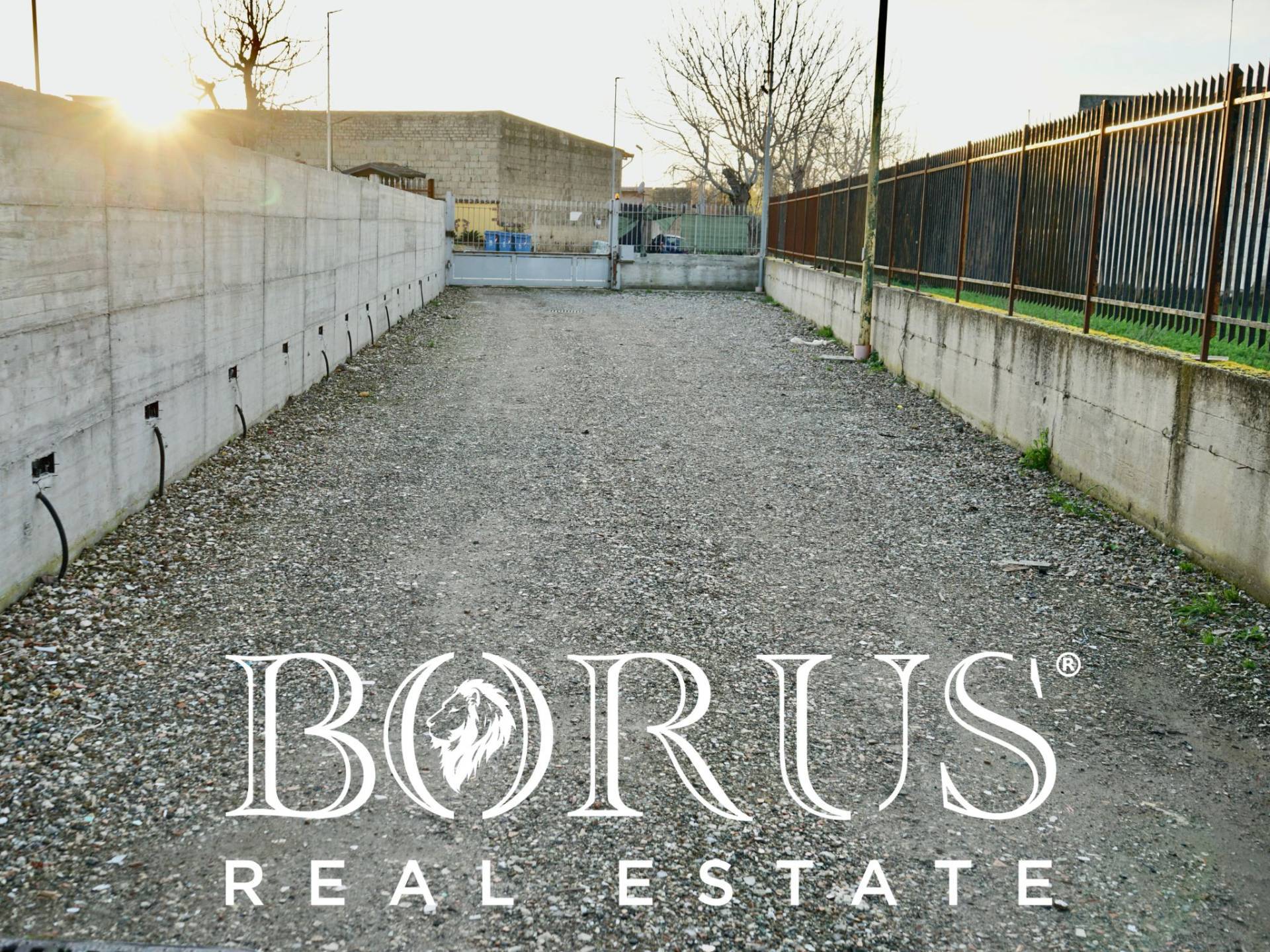 Deposito in affitto a Villa Literno