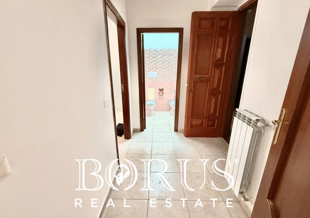 Locale commerciale in affitto a Frattamaggiore