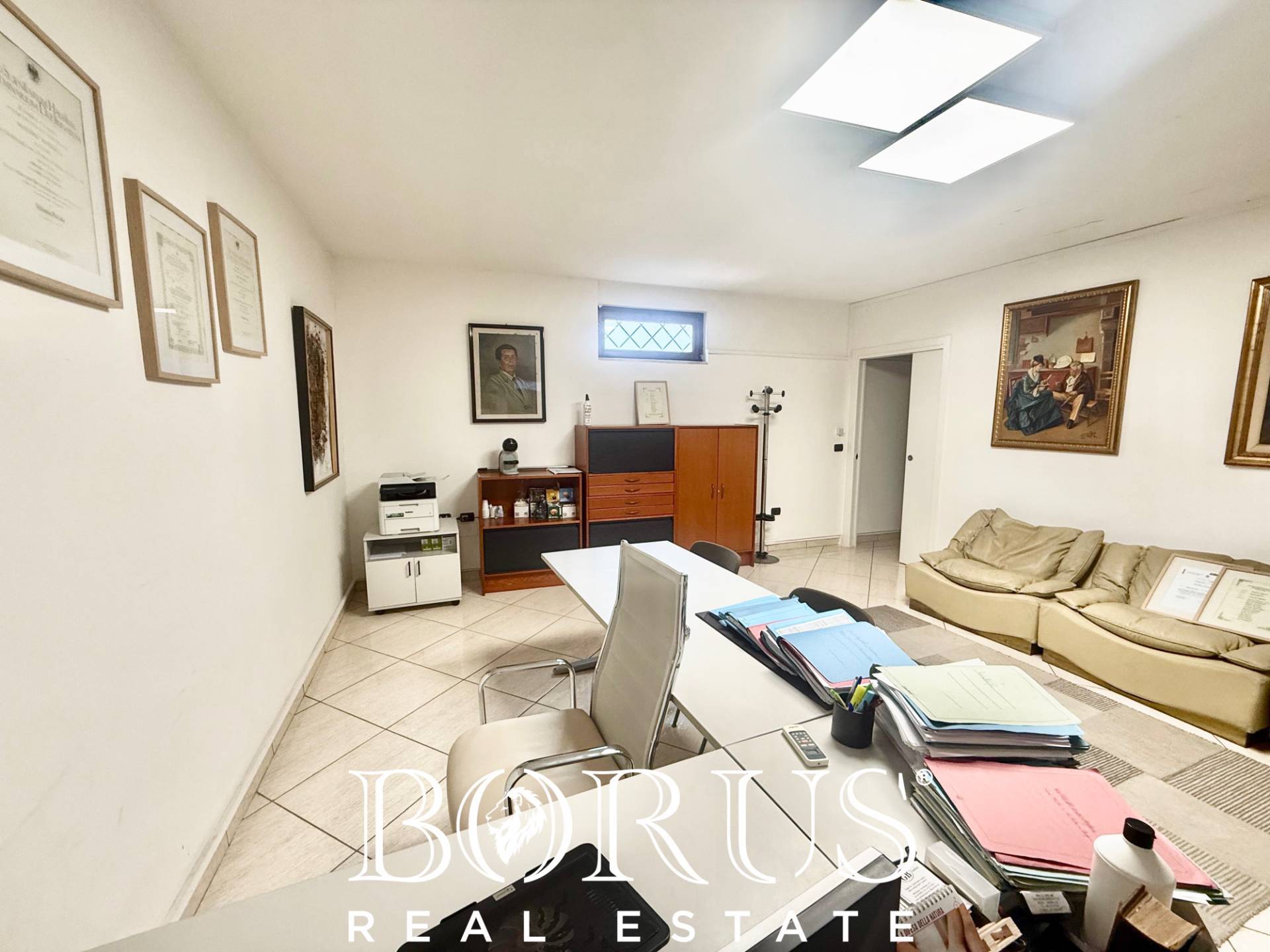 Stabile in vendita a Casapesenna