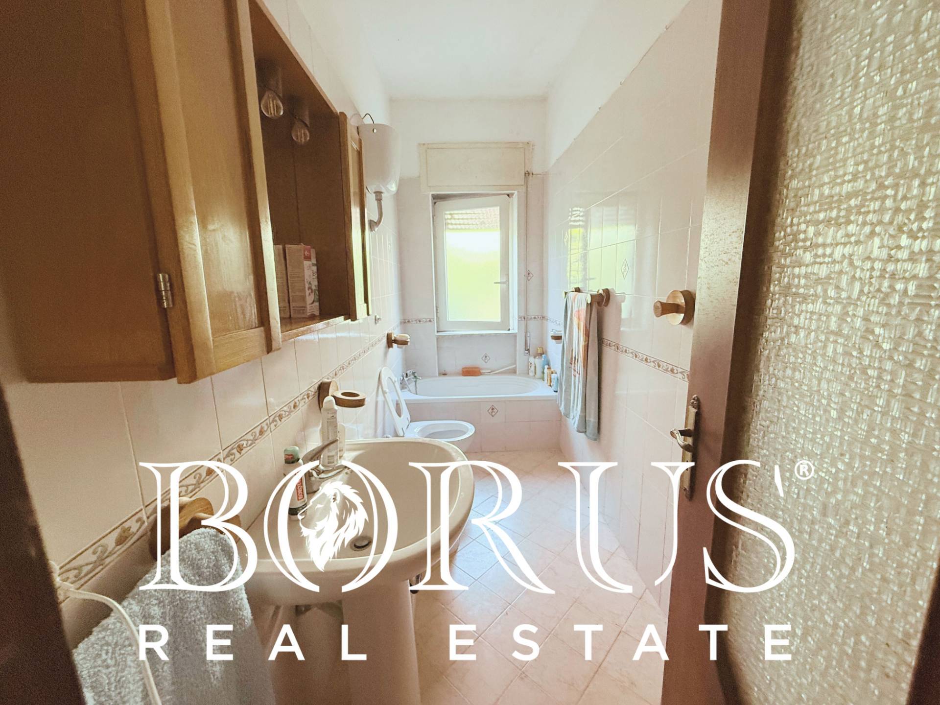 Casa singola in vendita a Castel Volturno, Castel Volturno Centro