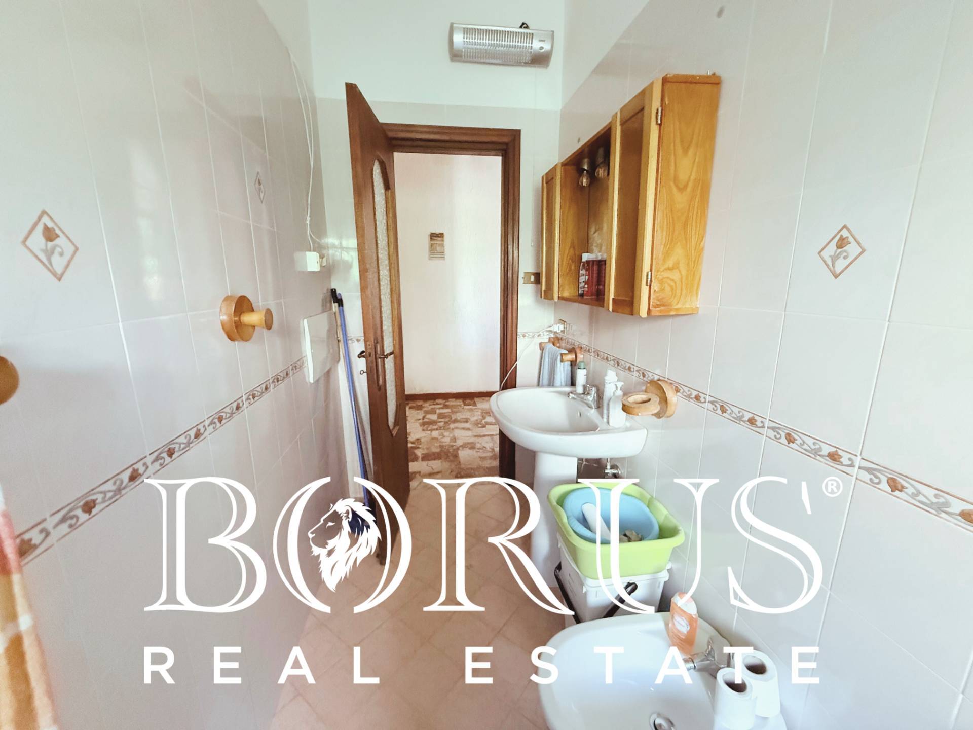 Casa singola in vendita a Castel Volturno, Castel Volturno Centro