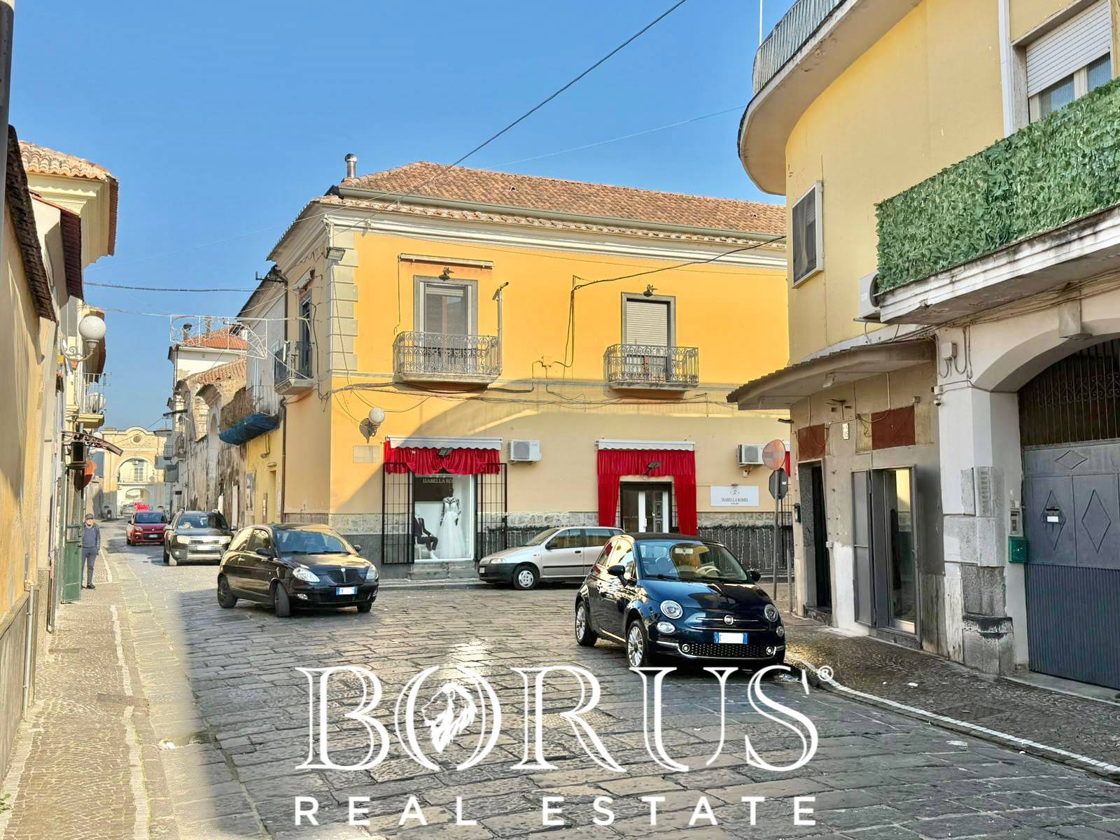 Locale commerciale in vendita a Casaluce