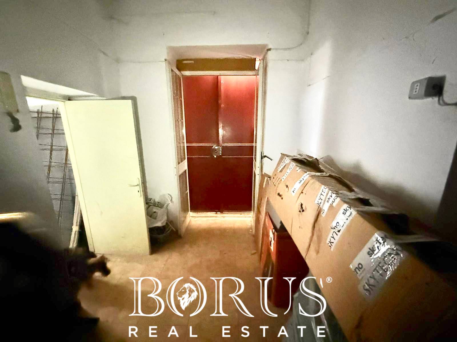 Locale commerciale in vendita a Casaluce