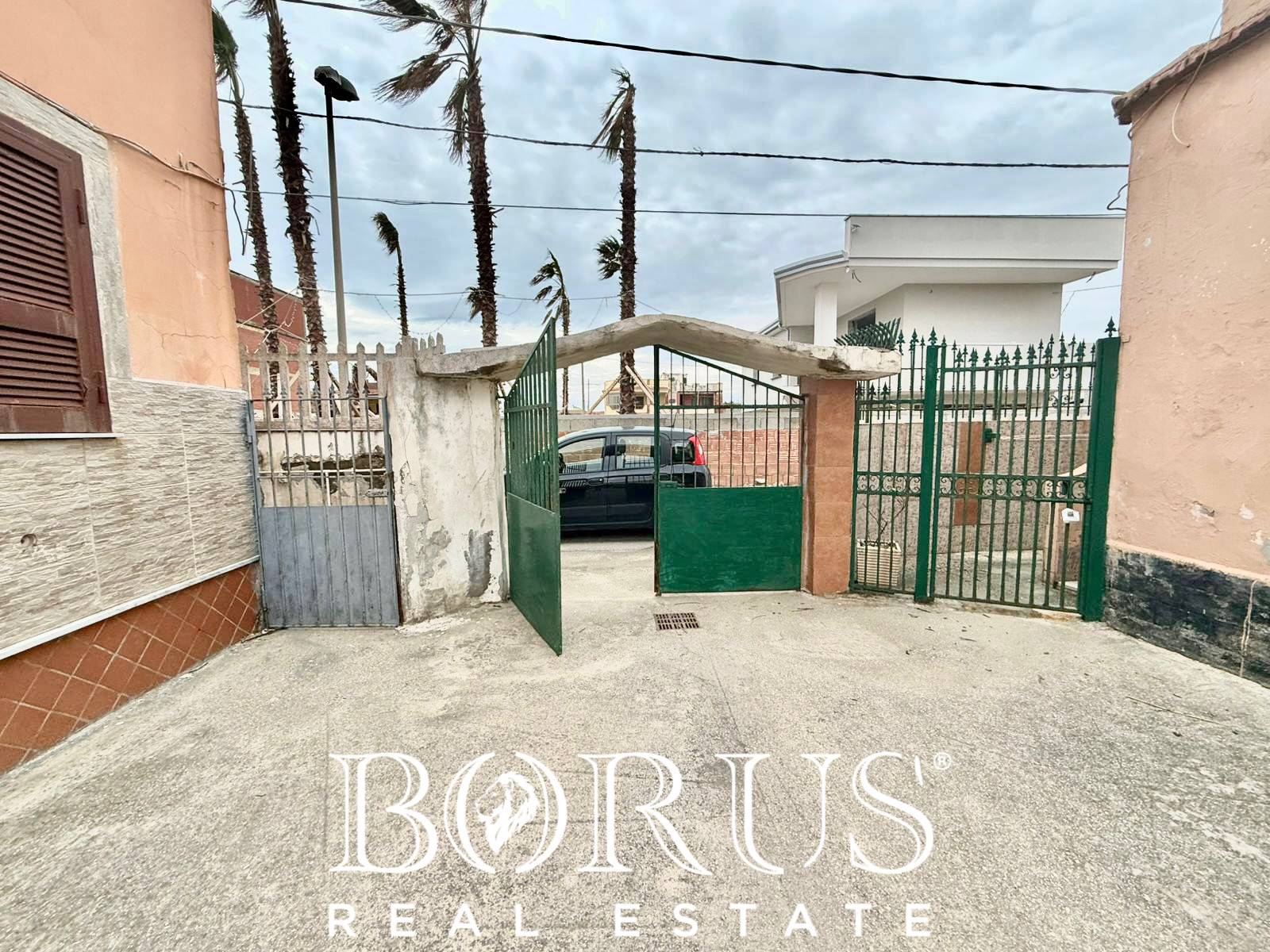 Appartamento in vendita a Castel Volturno