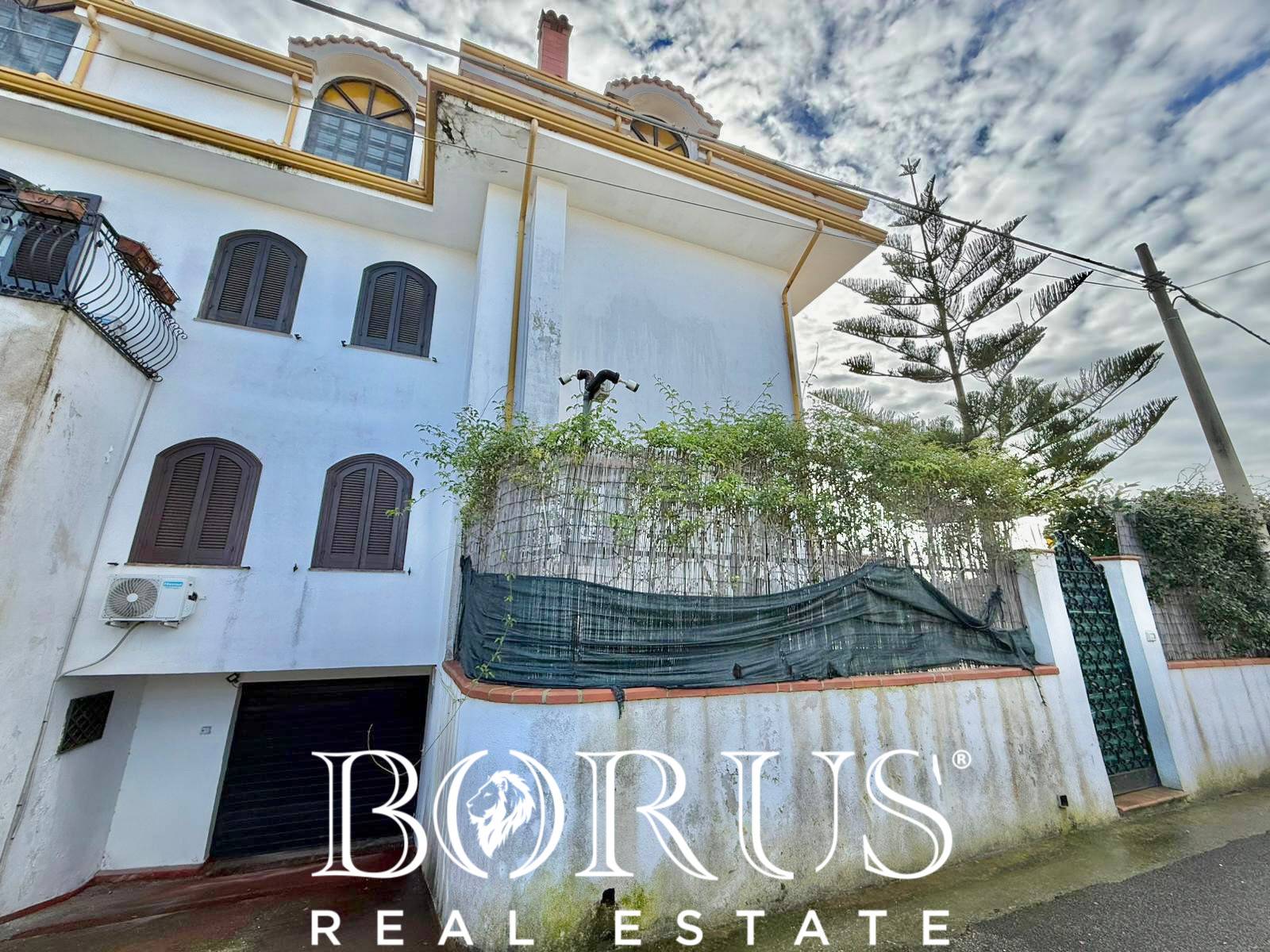 Villa in vendita a Castel Volturno