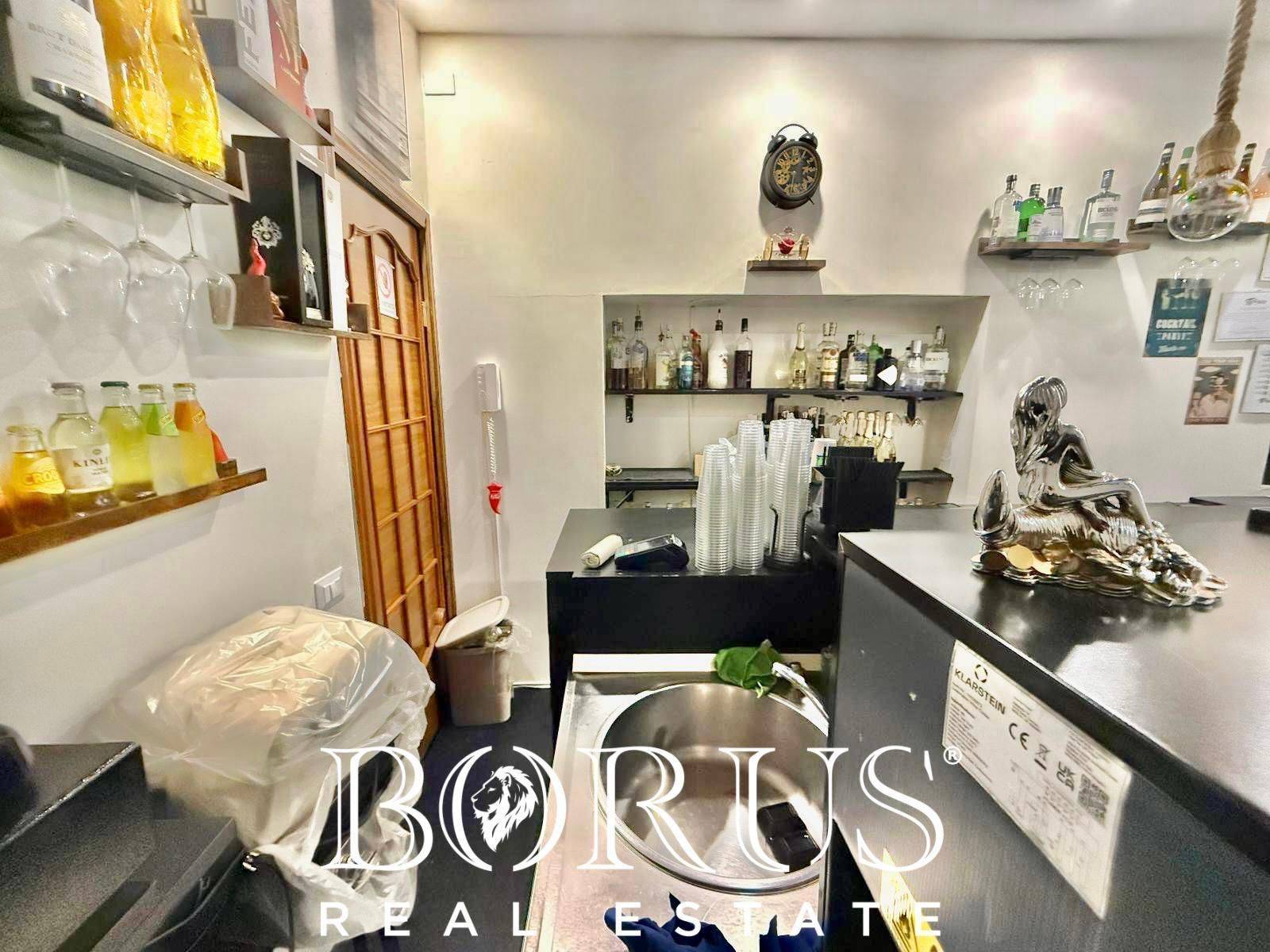 Attivit commerciale in vendita a Aversa