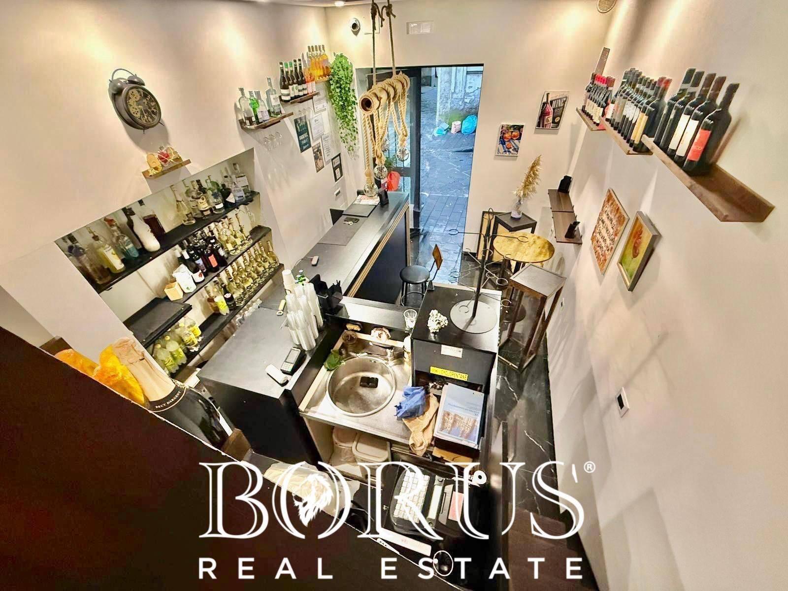 Attivit commerciale in vendita a Aversa