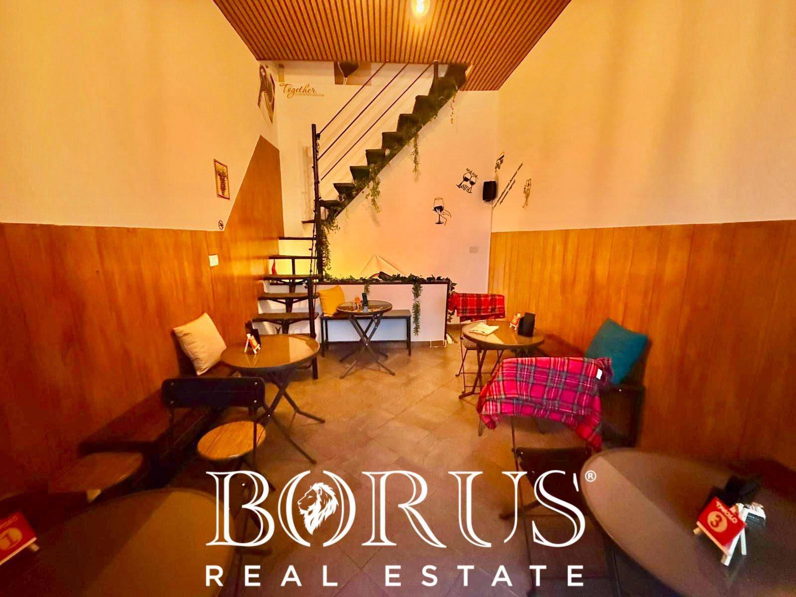 Attivit commerciale in vendita a Aversa