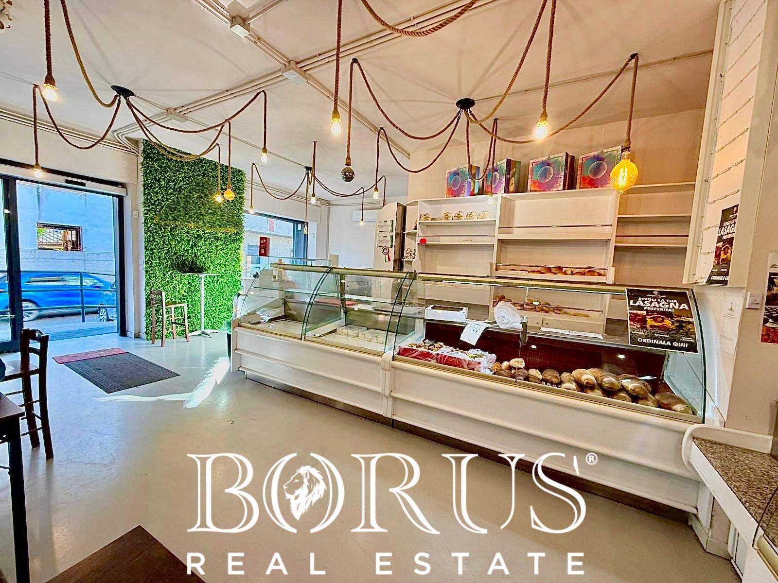 Attivit commerciale in vendita a Carinaro