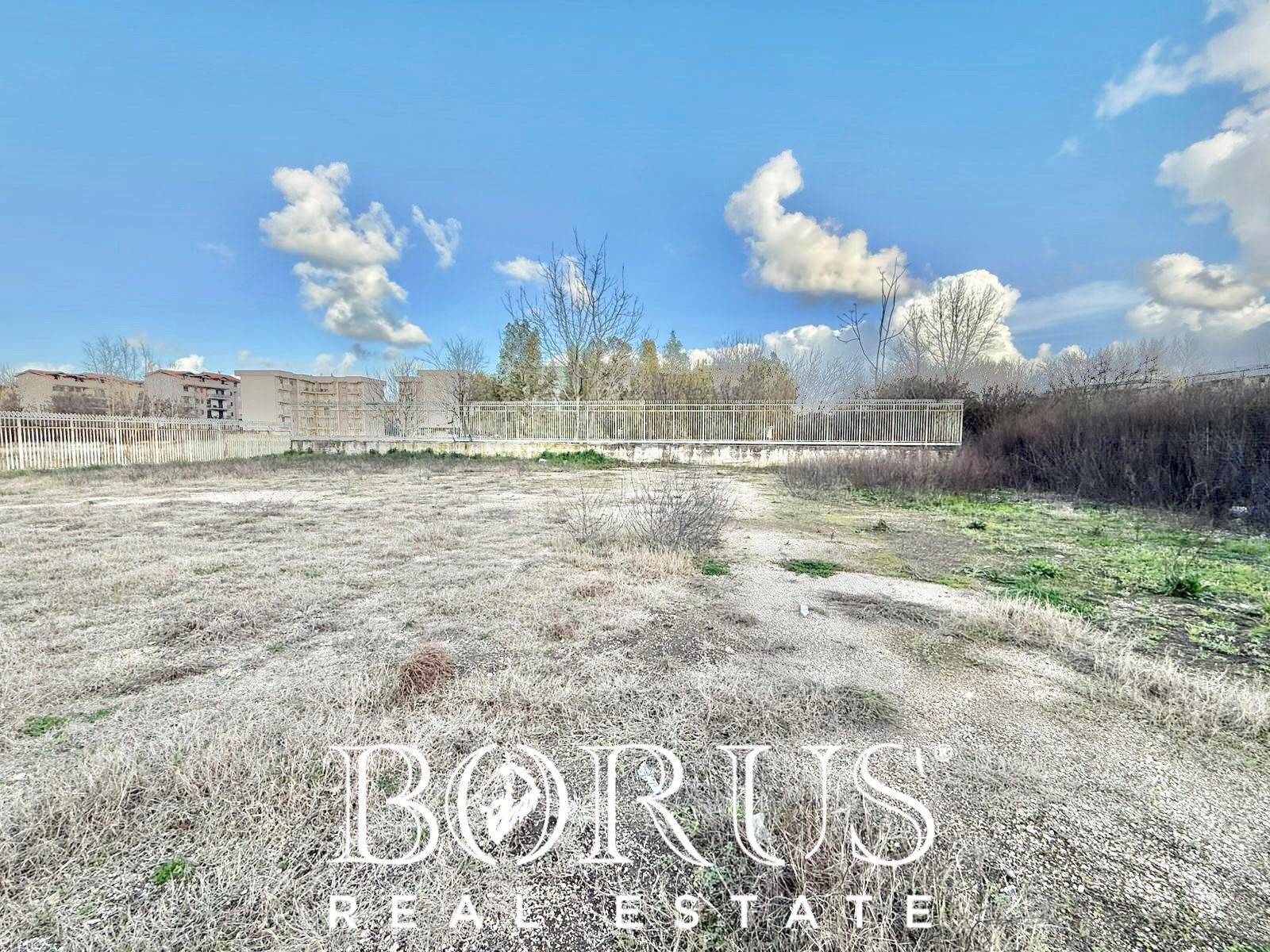 Terreno edificabile in vendita a Aversa