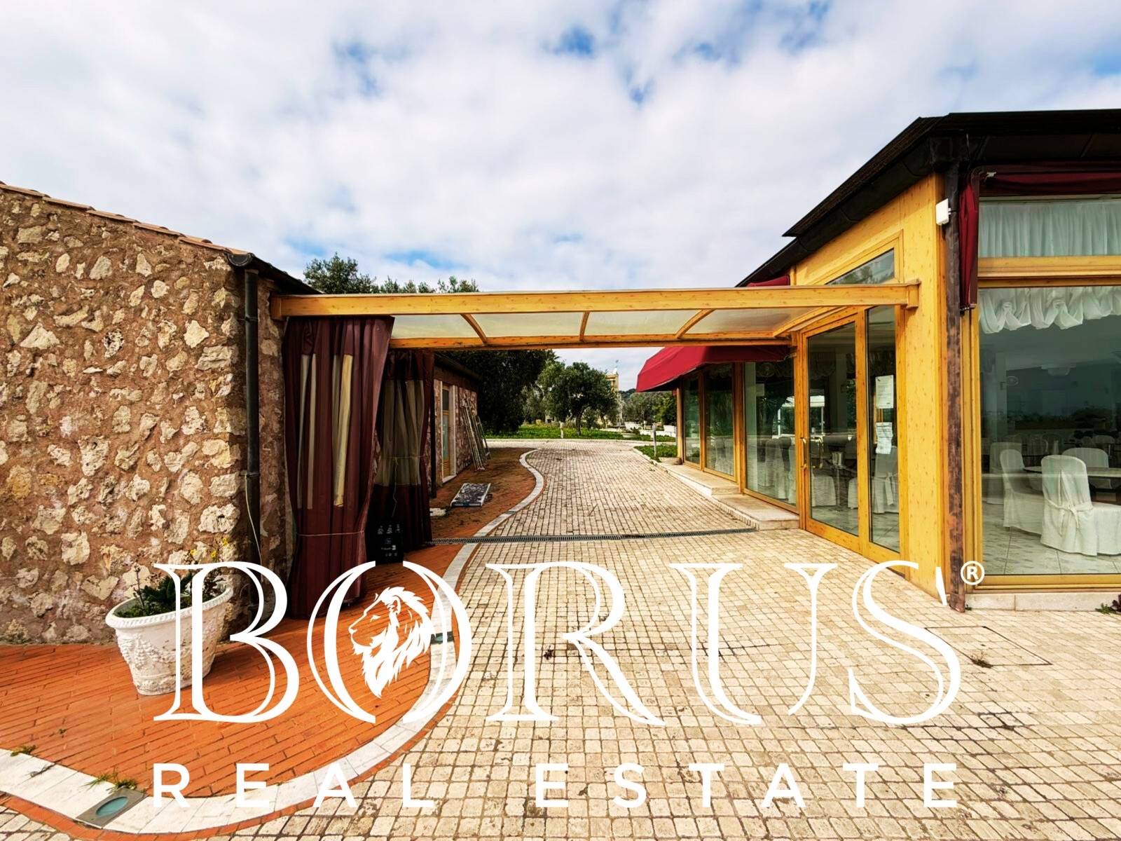 Attivit commerciale in vendita a Gaeta