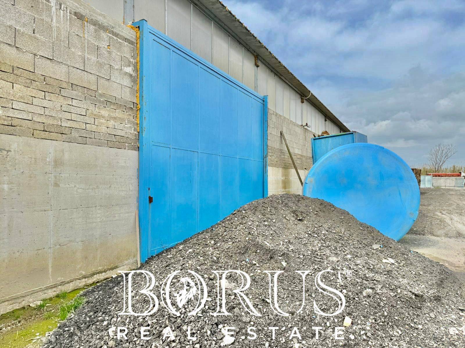 Deposito in affitto a Villa Literno