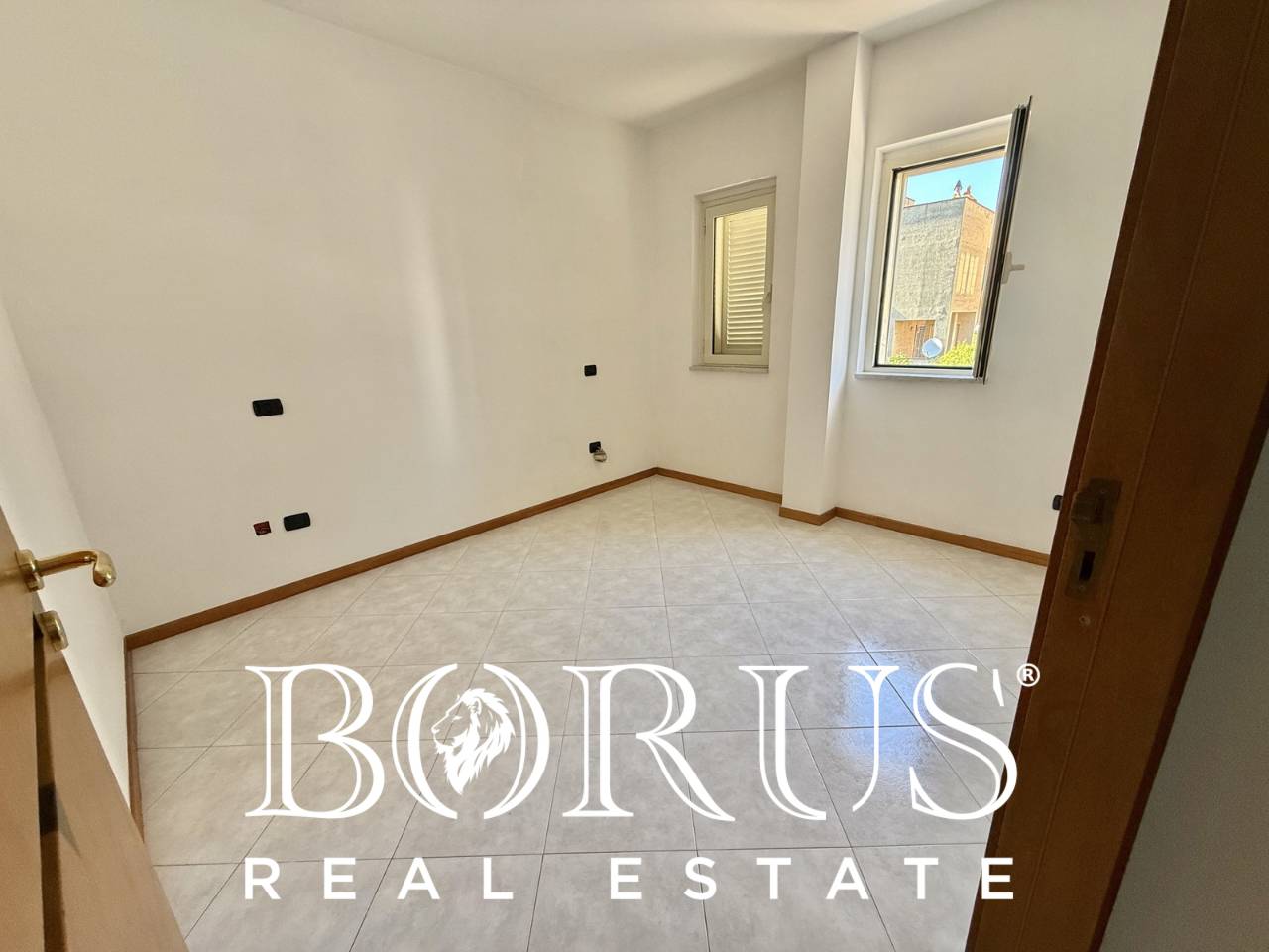 Studio/Ufficio in affitto a Aversa