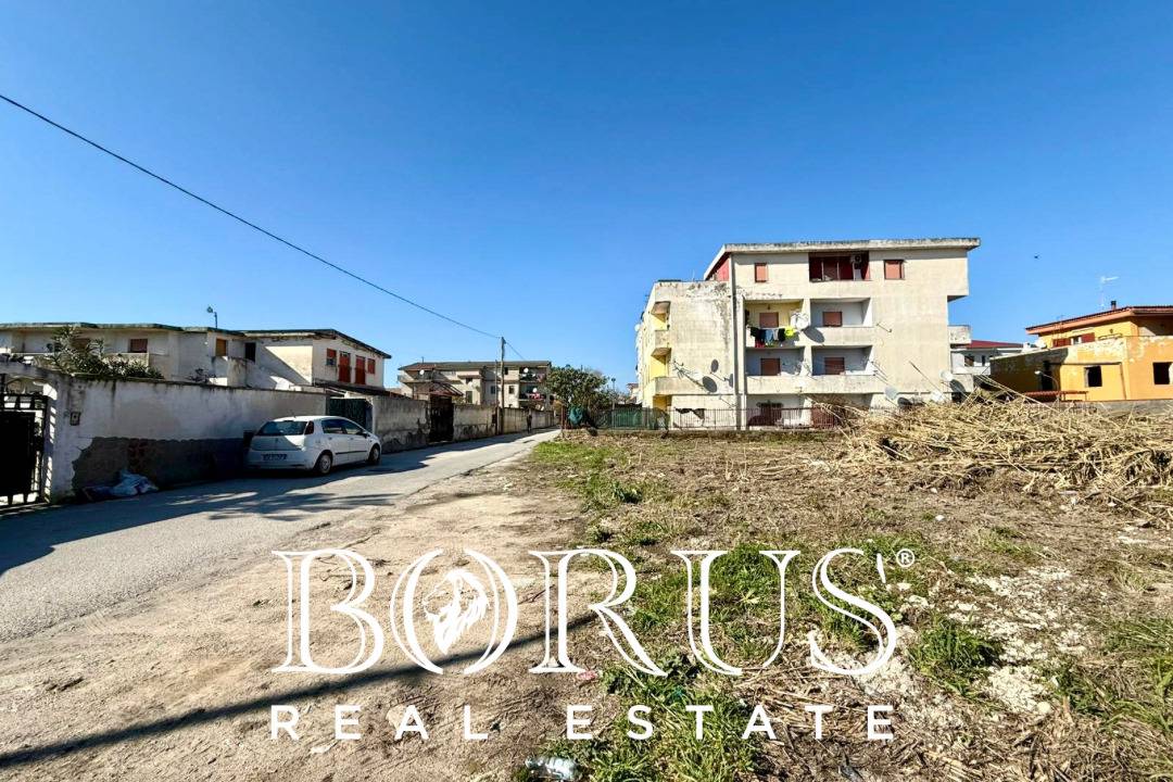 Terreno edificabile in vendita a Castel Volturno, Fronte Villaggio Coppola