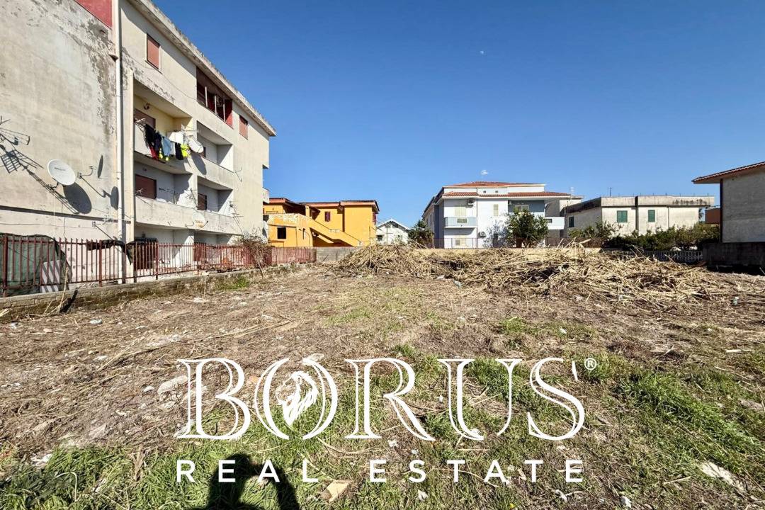 Terreno edificabile in vendita a Castel Volturno, Fronte Villaggio Coppola