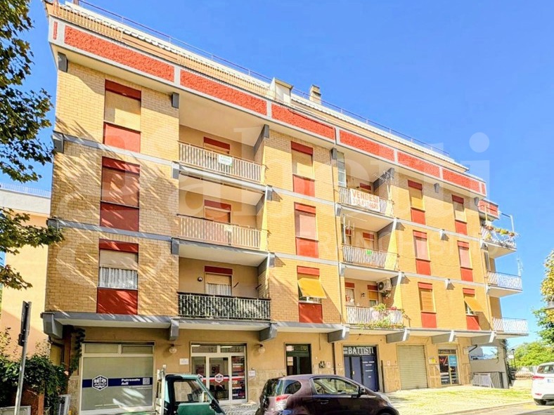 Quadrilocale da ristrutturare a Carpineto Romano