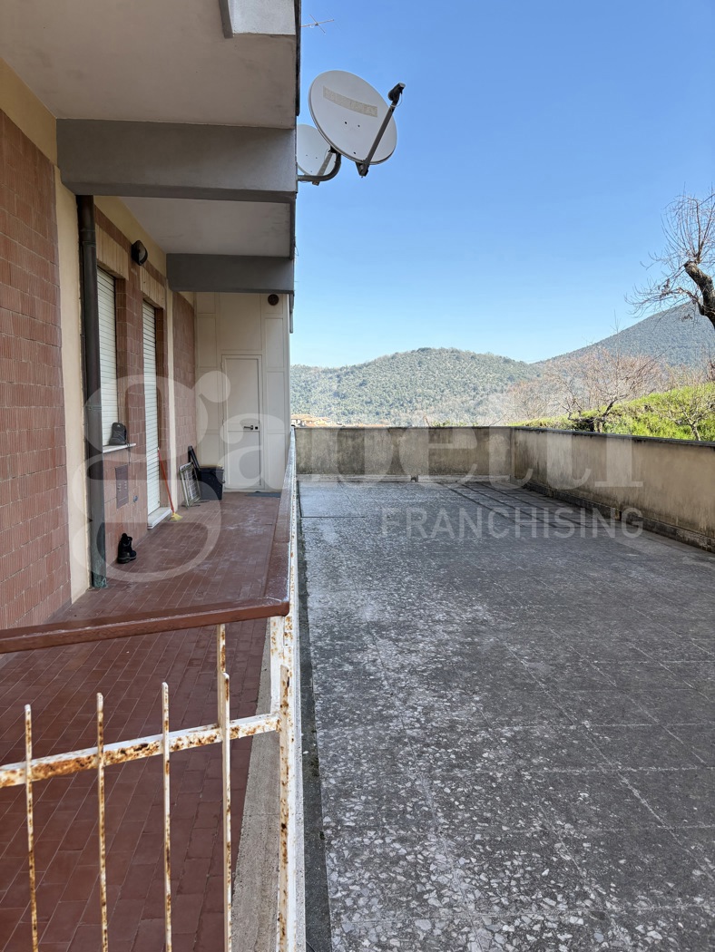 Quadrilocale in vendita a Montelanico