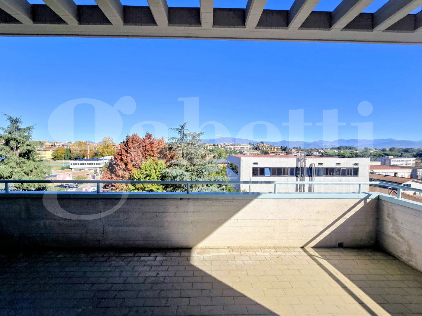 Quadrilocale arredato in affitto a Colleferro