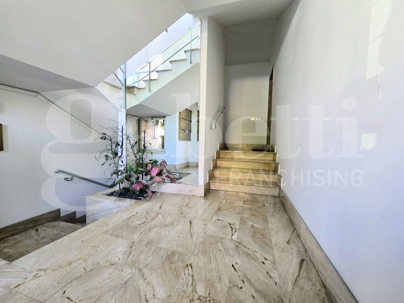 Quadrilocale arredato in affitto a Colleferro