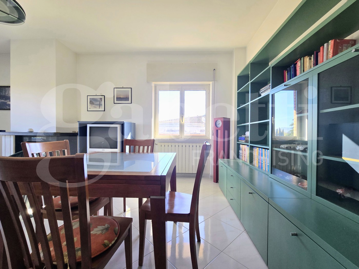 Quadrilocale arredato in affitto a Colleferro