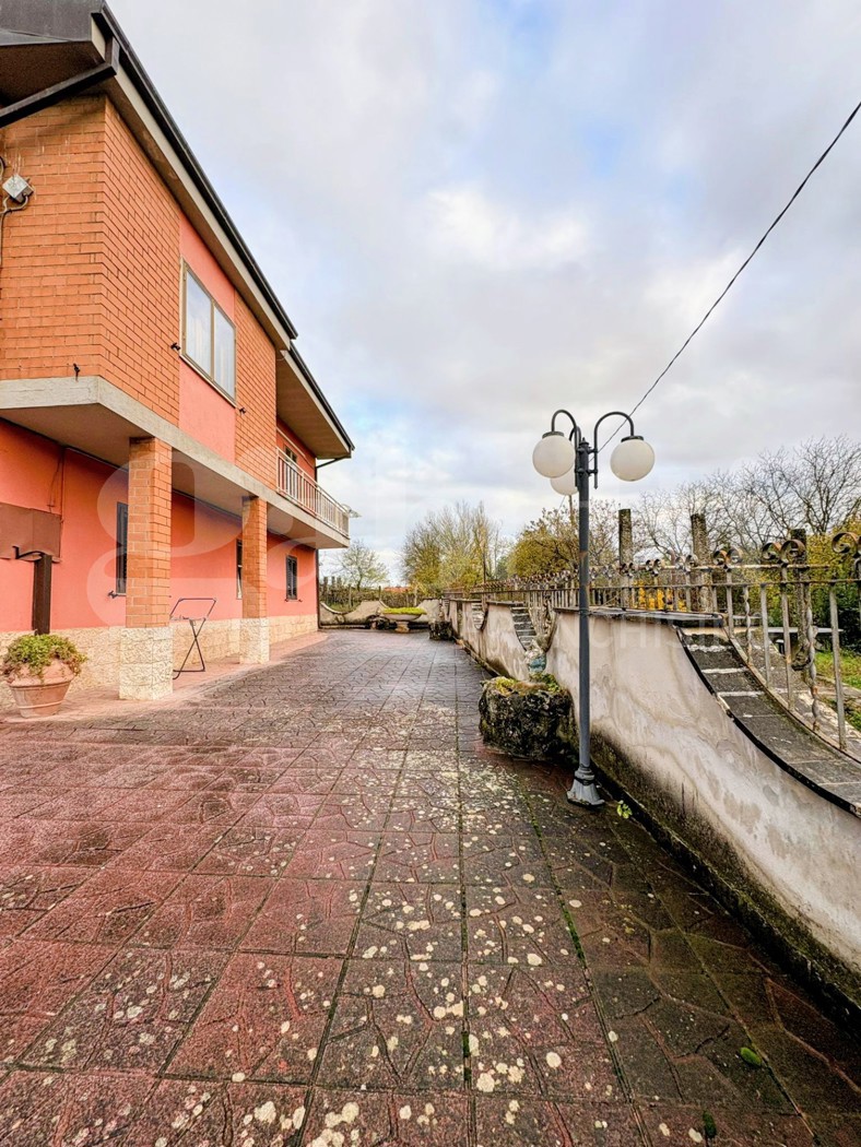 Trilocale ristrutturato a Colleferro