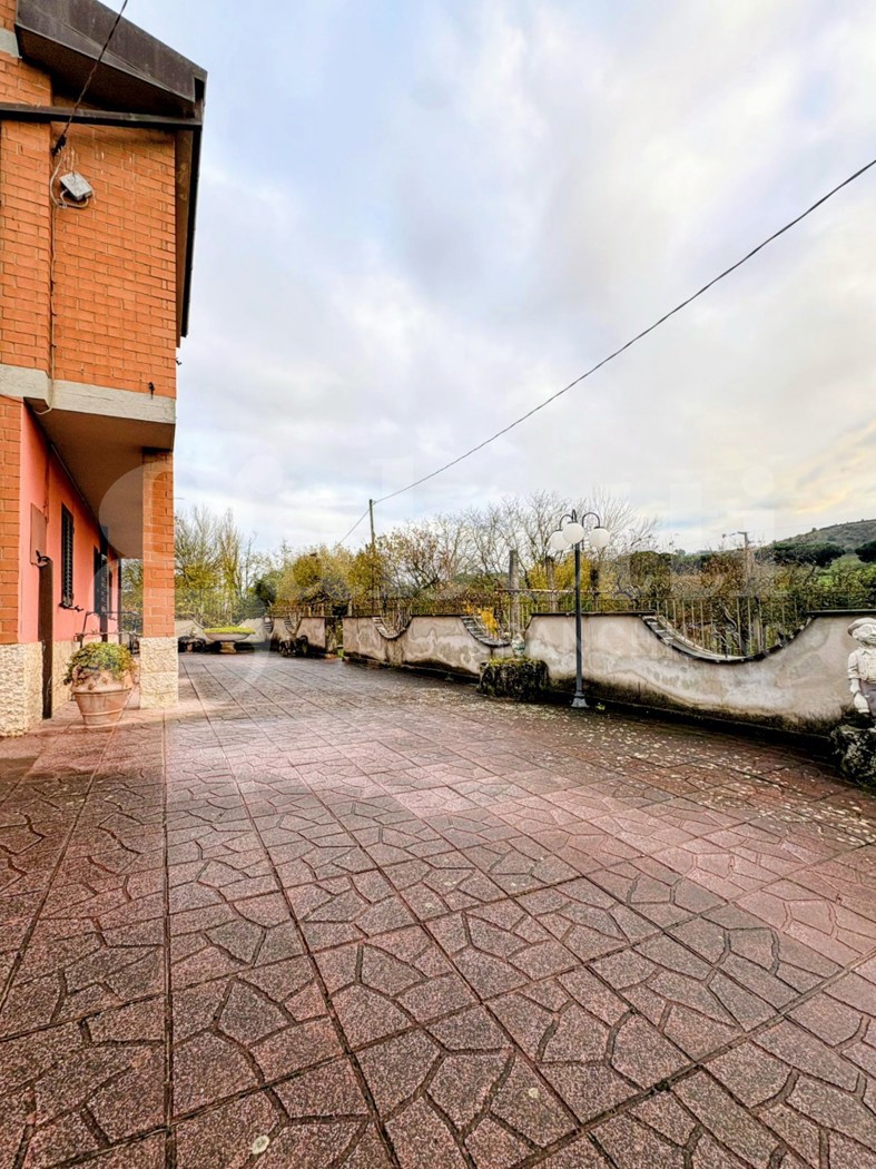 Trilocale ristrutturato a Colleferro