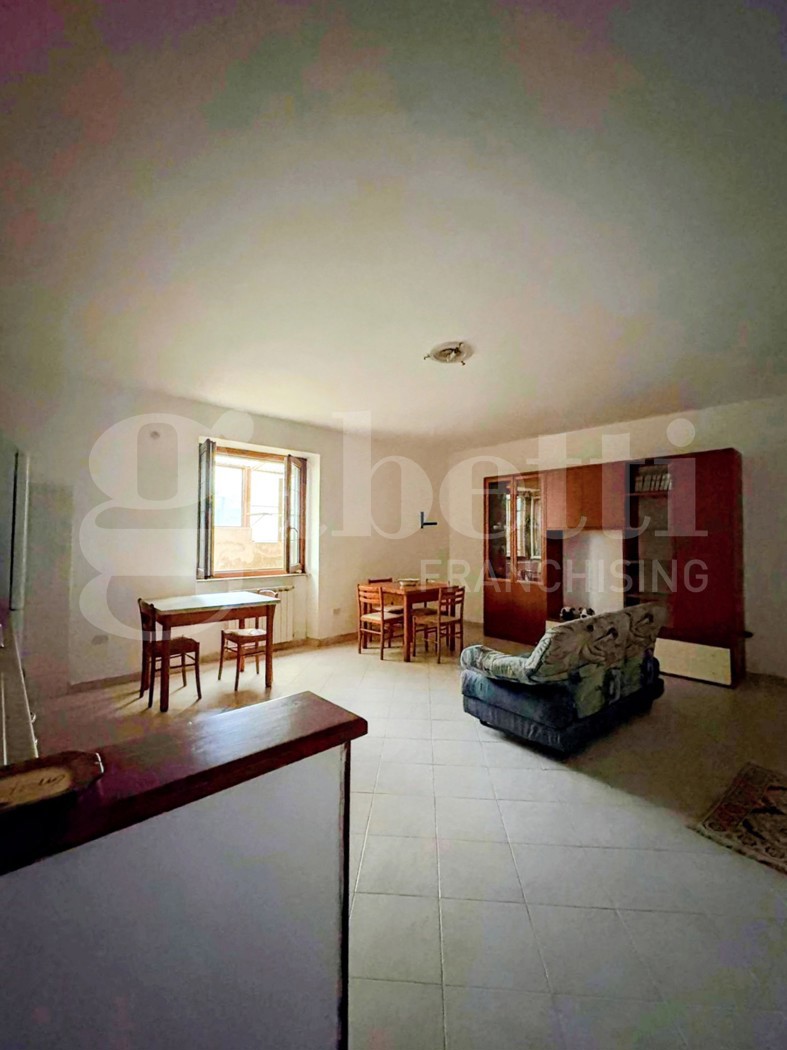 Trilocale ristrutturato a Colleferro