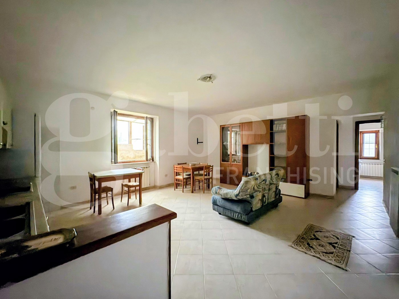 Trilocale ristrutturato a Colleferro