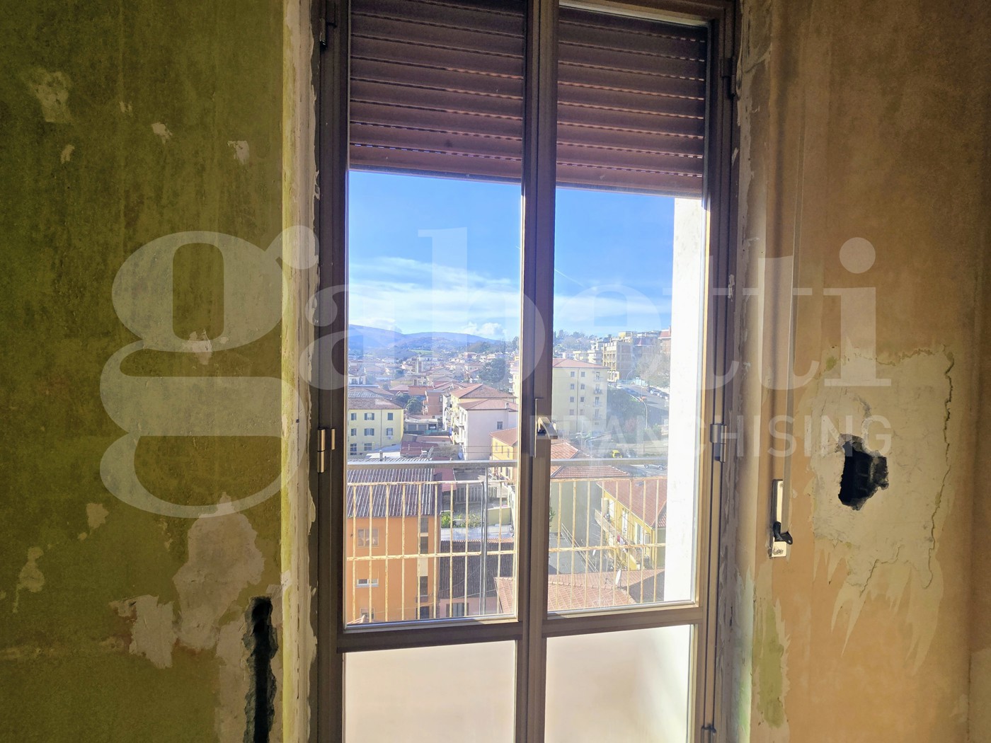 Attico da ristrutturare a Colleferro