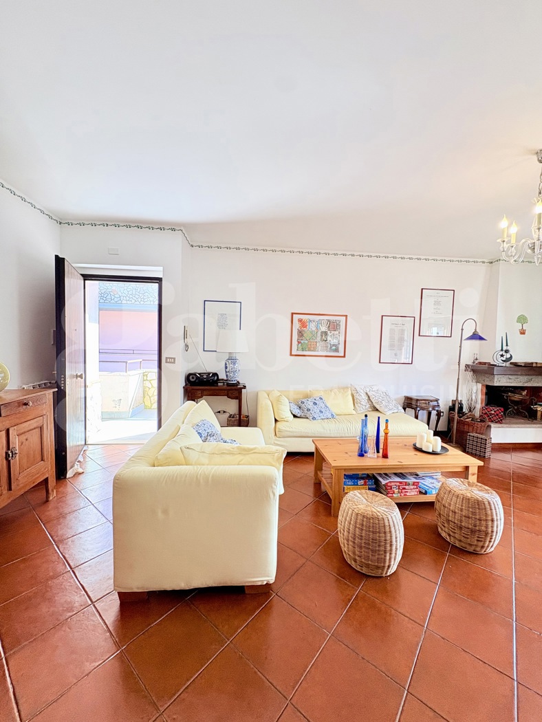 Villa con giardino a Segni