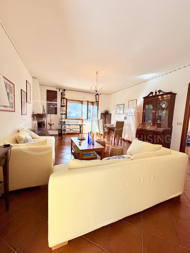 Villa con giardino a Segni