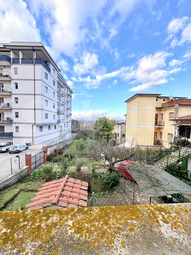 Quadrilocale con giardino a Artena