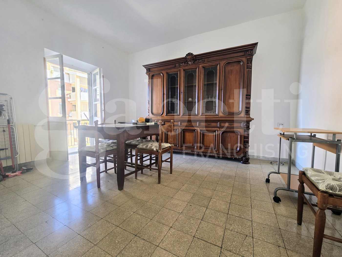 Trilocale da ristrutturare a Colleferro