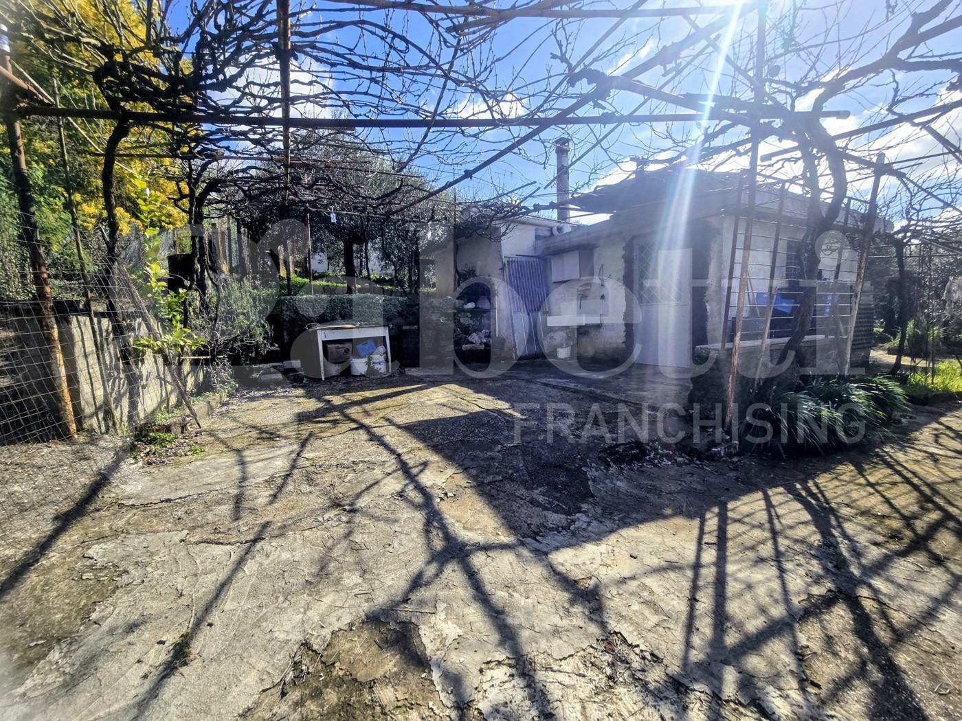 Rustico da ristrutturare a Artena