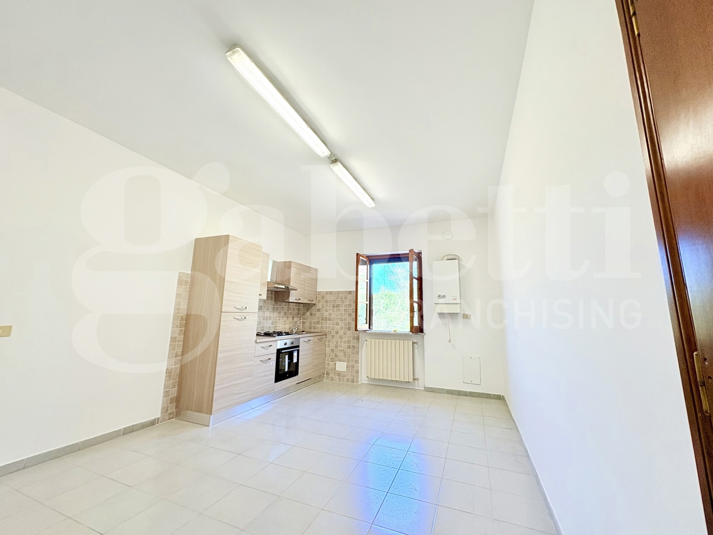 Trilocale in affitto a Colleferro