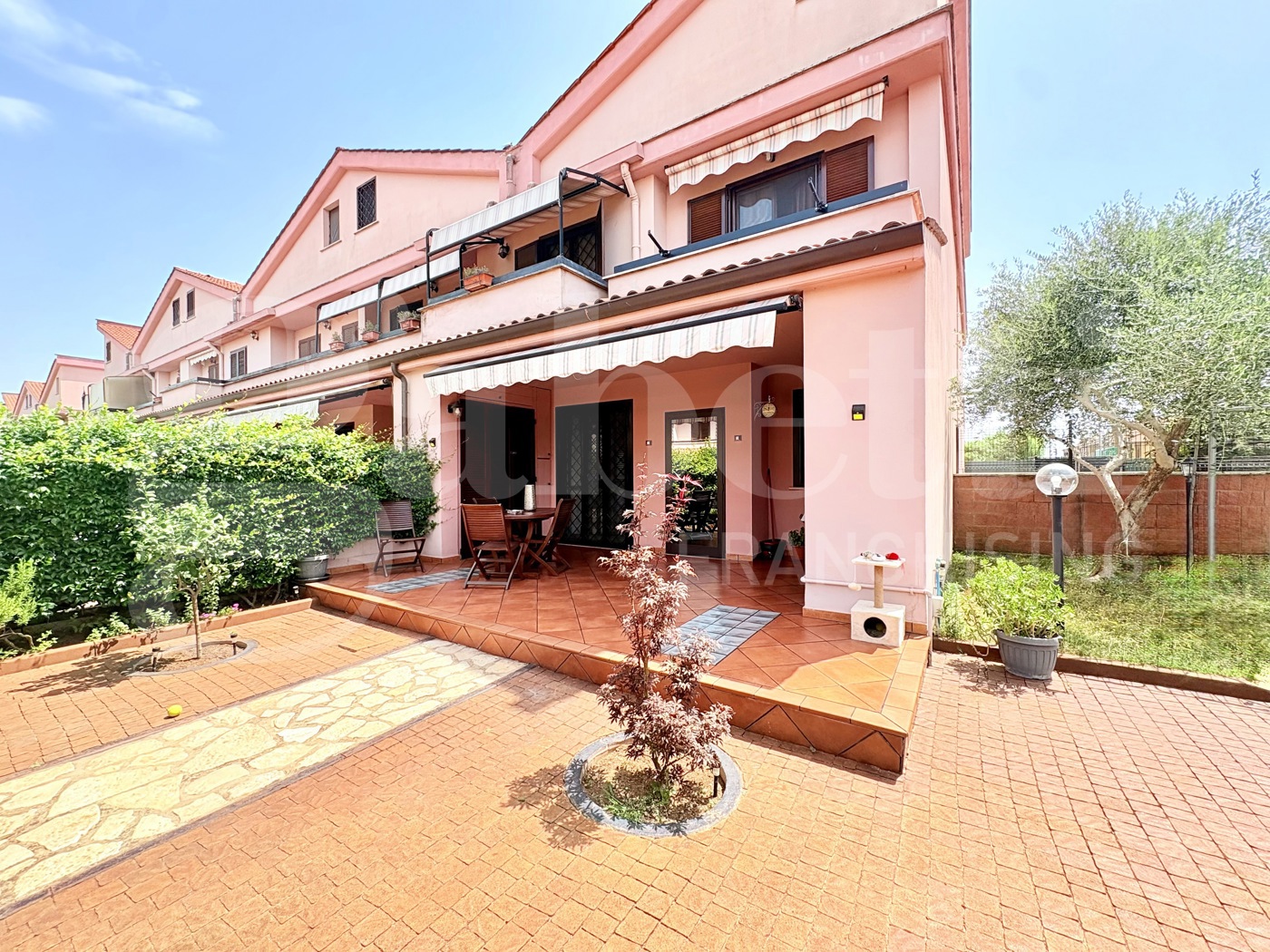 Villa con giardino a Colleferro