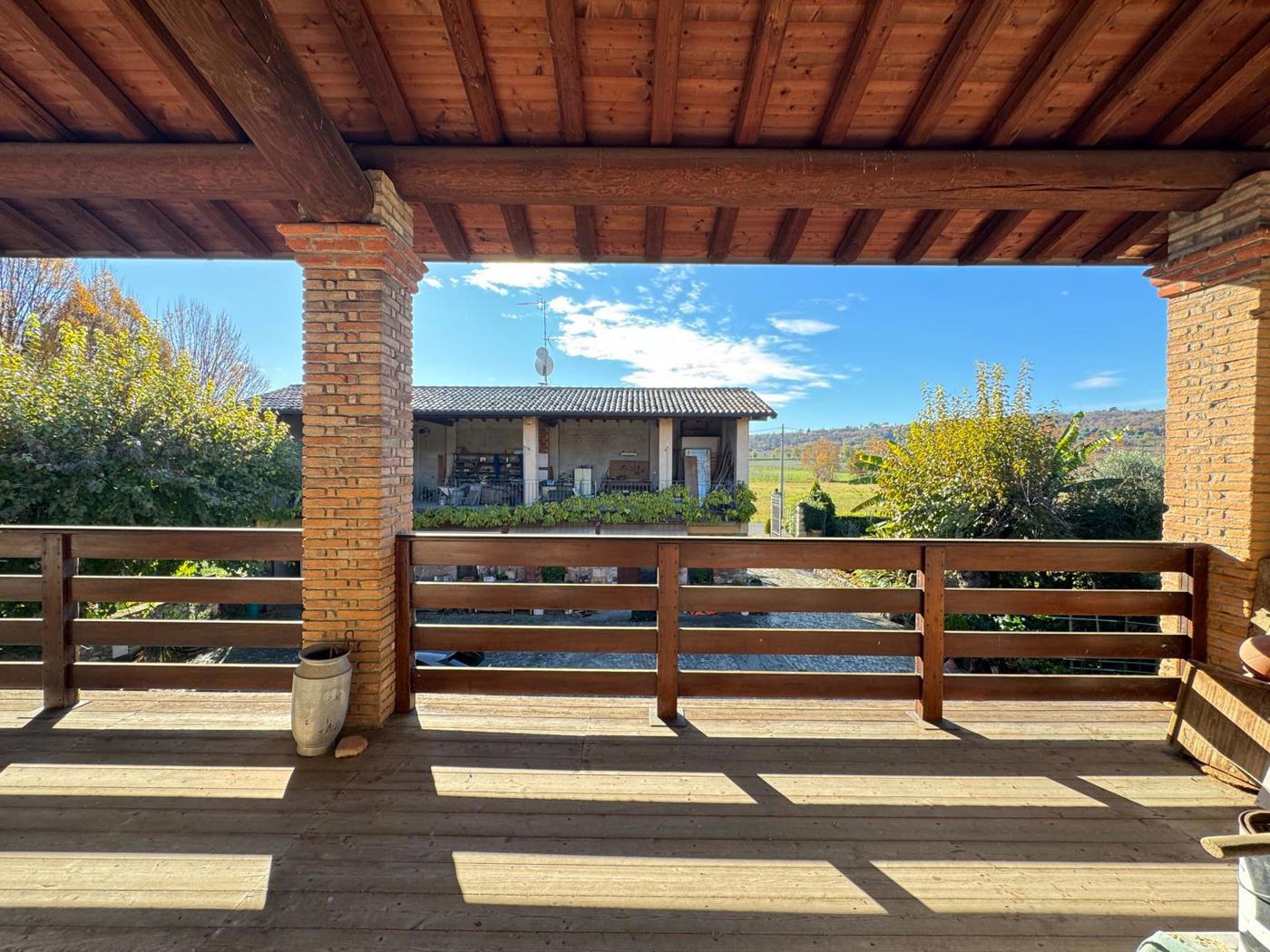 Villa con giardino a Adro