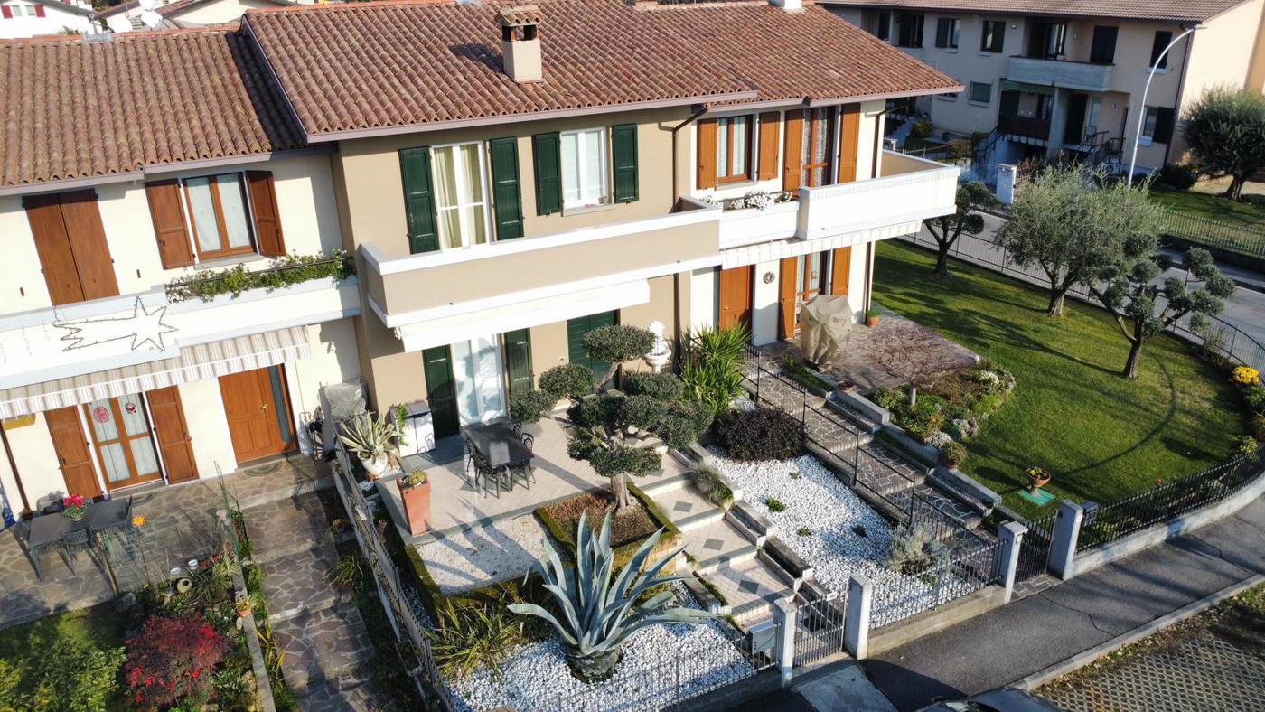 Villa in vendita a Corte Franca