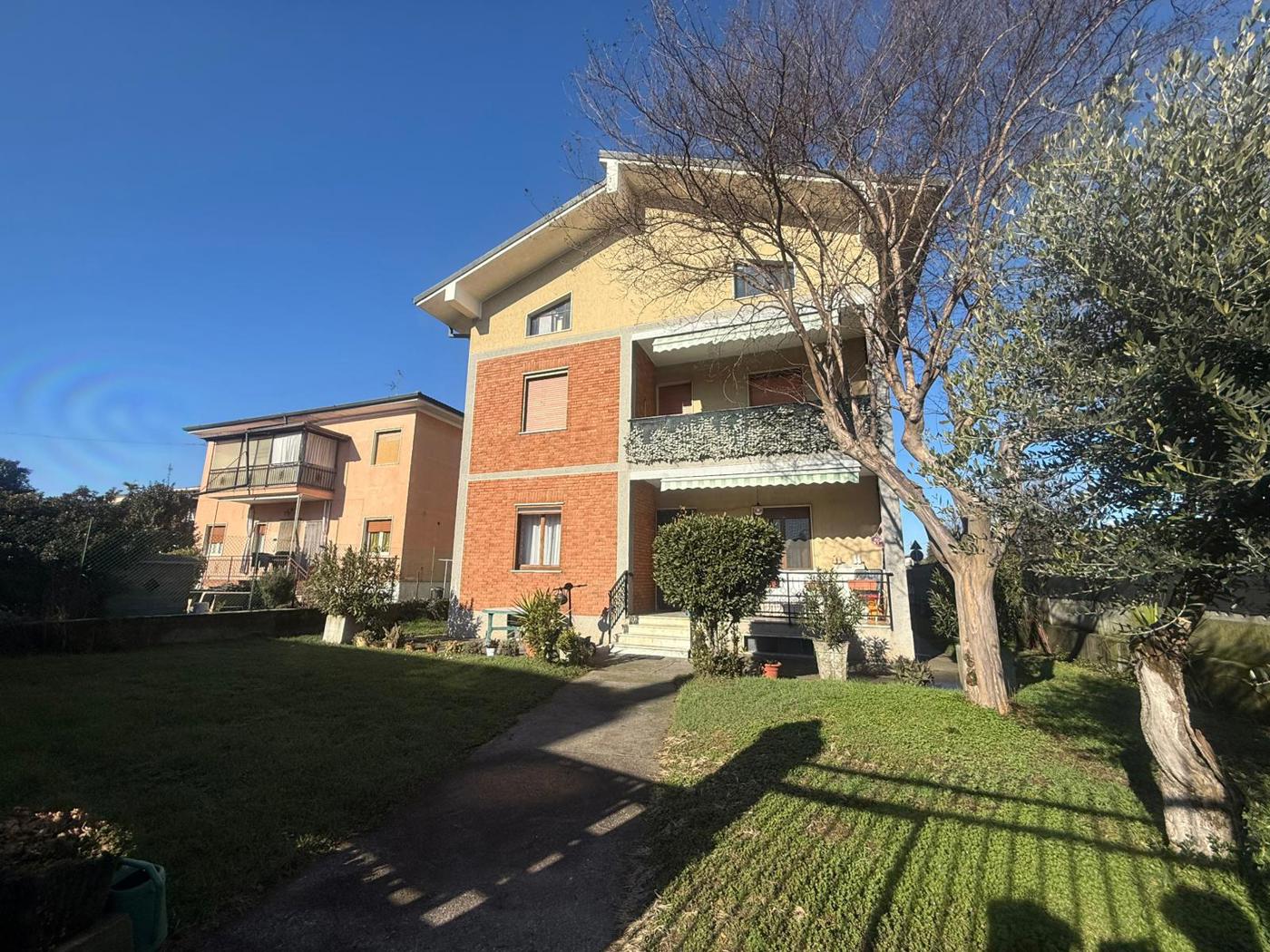 Villa Bifamiliare in vendita a Castelcovati