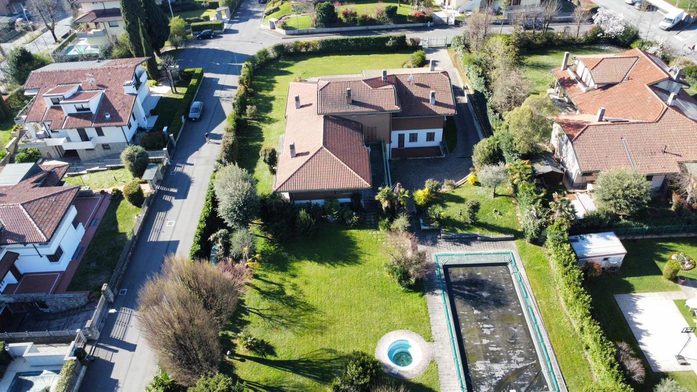 Appartamento in vendita a Rovato