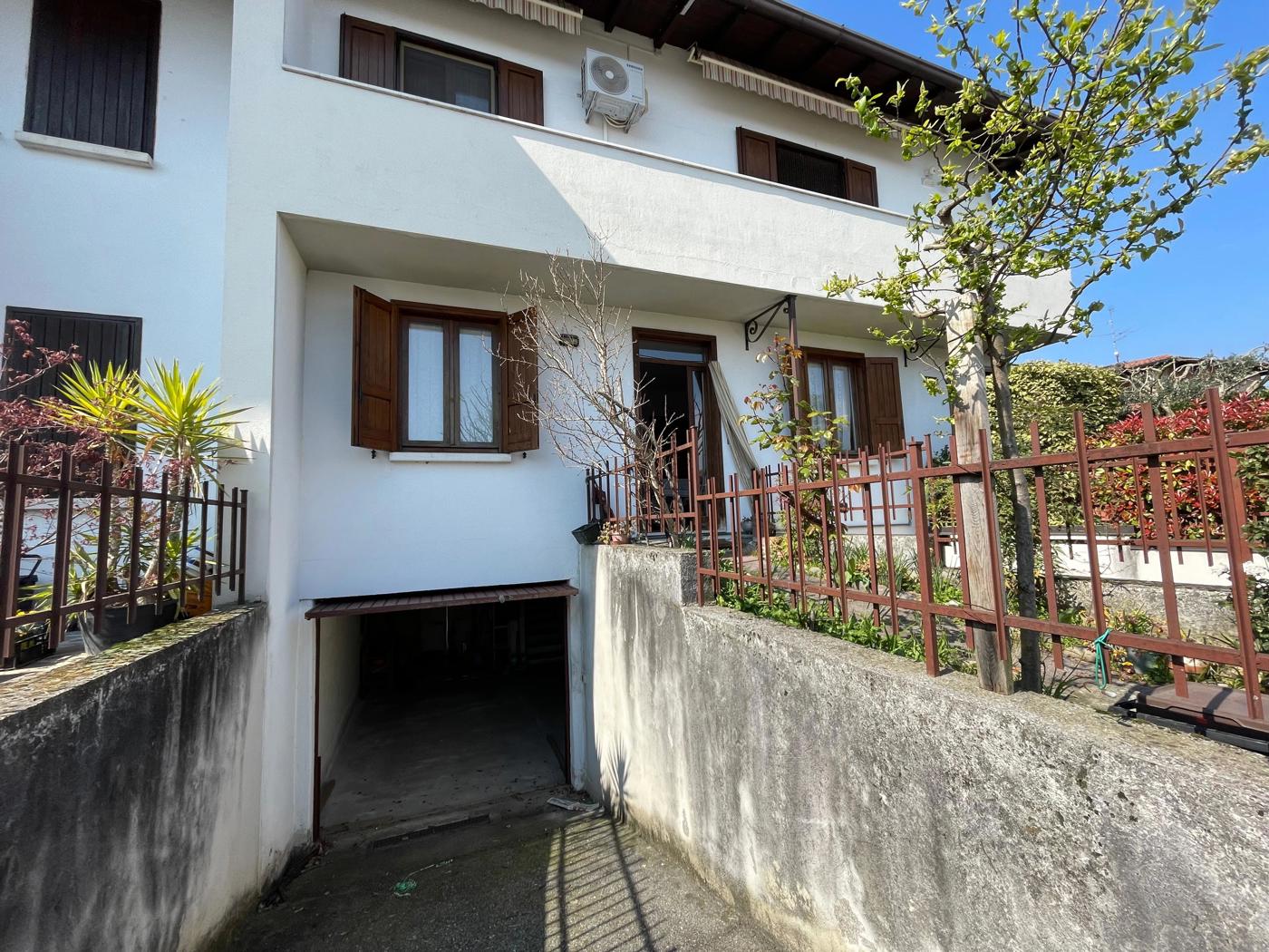 Bilocale con giardino a Passirano