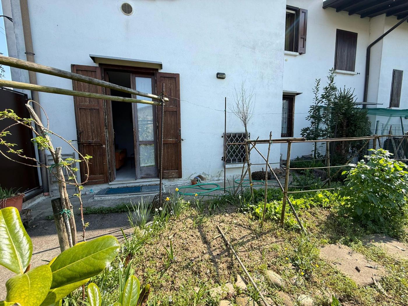 Bilocale con giardino a Passirano