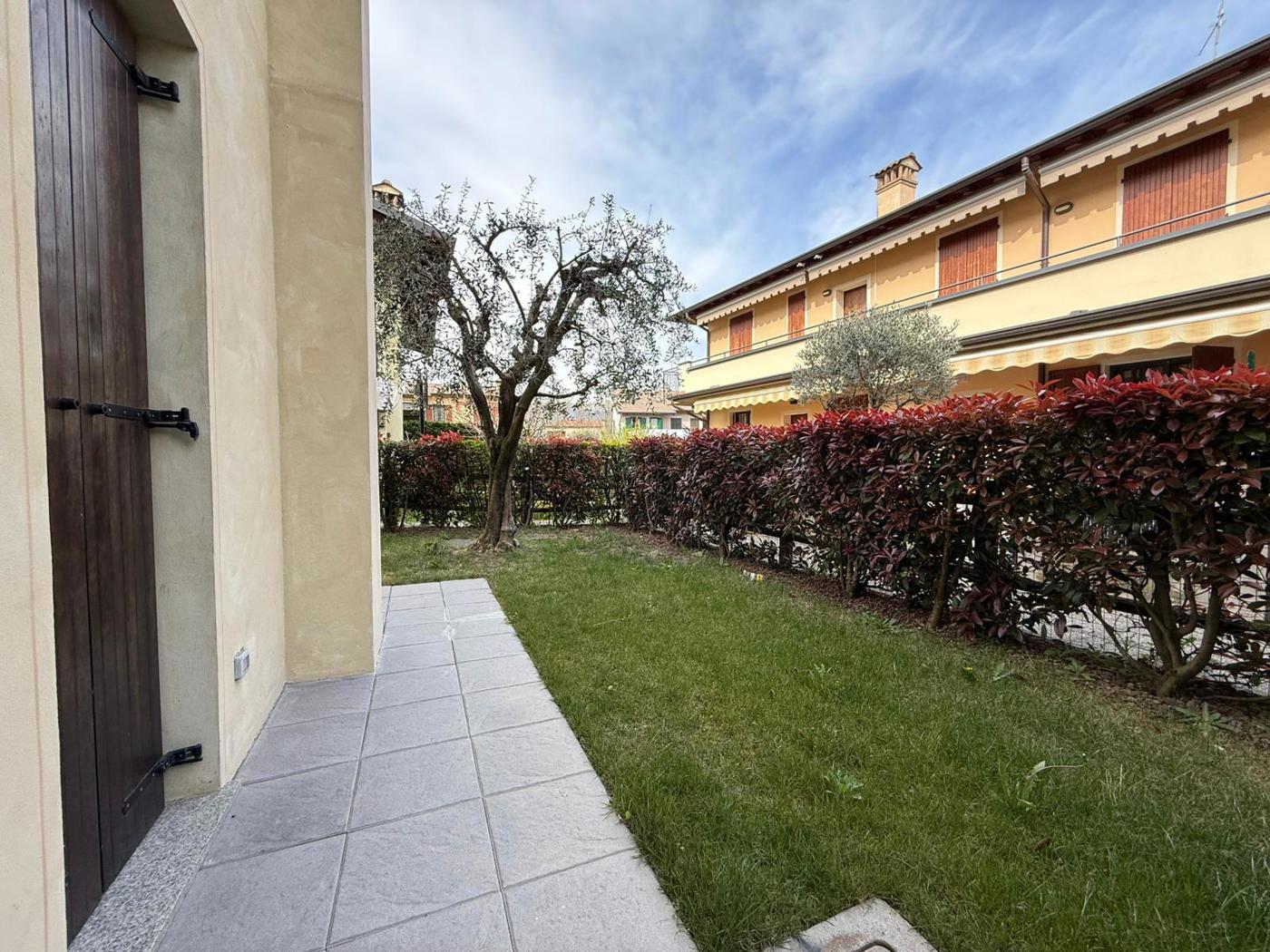 Trilocale con giardino a Corte Franca