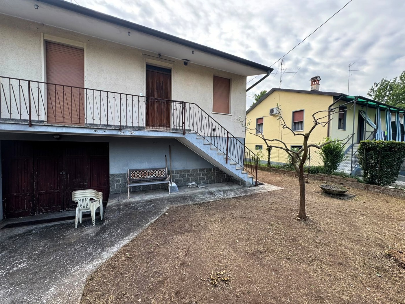 Villa con giardino a Chiari